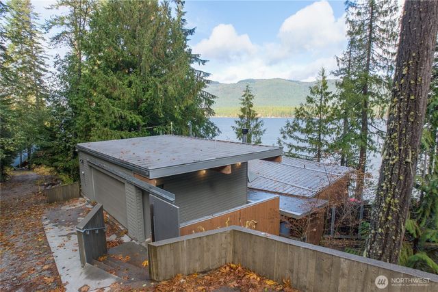 15810 Cedar Brae Road, Leavenworth, WA 98826