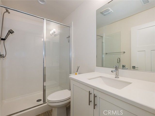 574 E Imperial Avenue, El Segundo, CA 90245