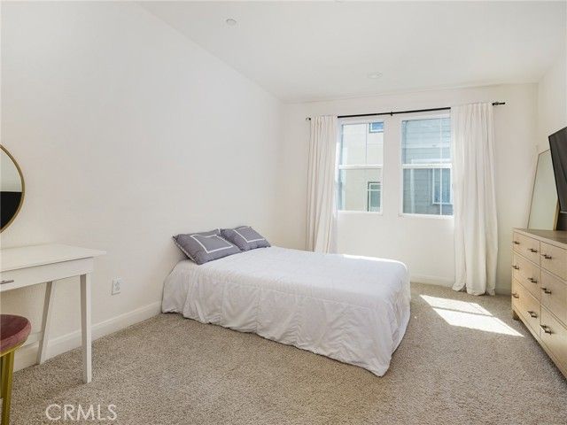 574 E Imperial Avenue, El Segundo, CA 90245