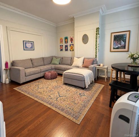 2508 Belmont Avenue, Bronx, NY 10458