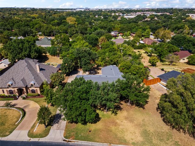909 Robertson Road, Grand Prairie, TX 75050
