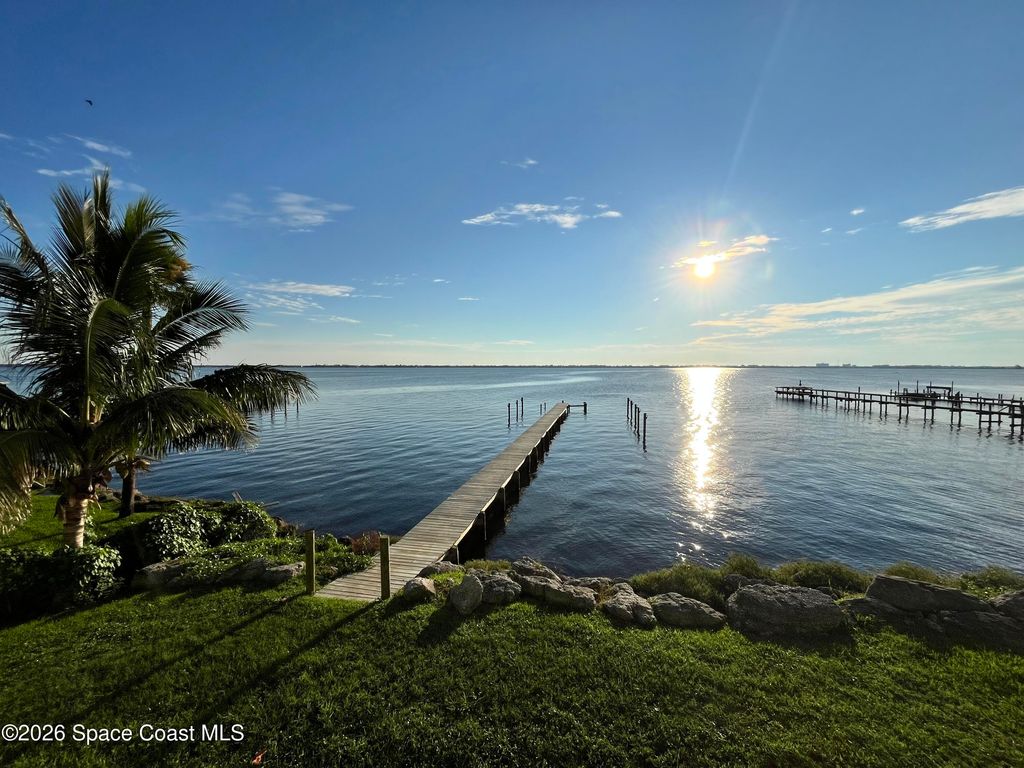 2221 N Pineapple Avenue 16, Melbourne, FL 32935