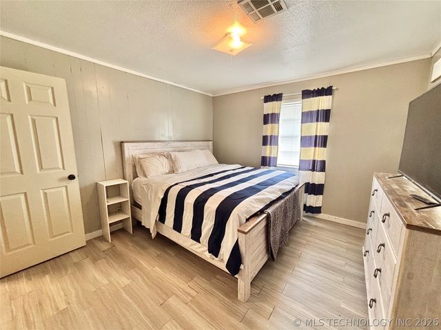 1737 S Peaceable Road, Mcalester, OK 74501