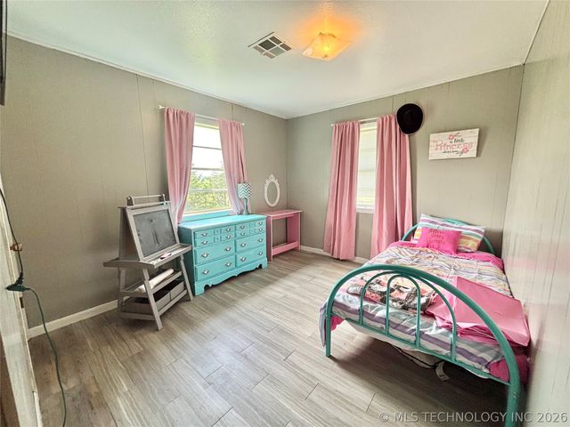 1737 S Peaceable Road, Mcalester, OK 74501