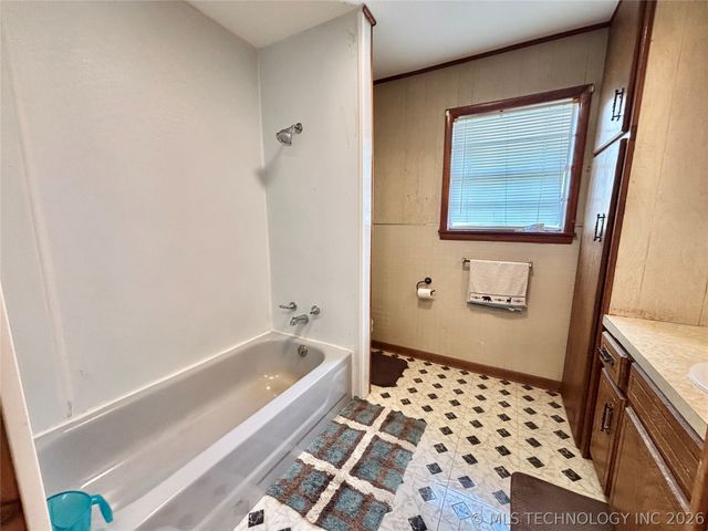 1737 S Peaceable Road, Mcalester, OK 74501