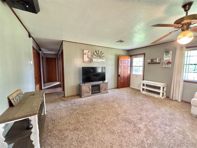 1737 S Peaceable Road, Mcalester, OK 74501