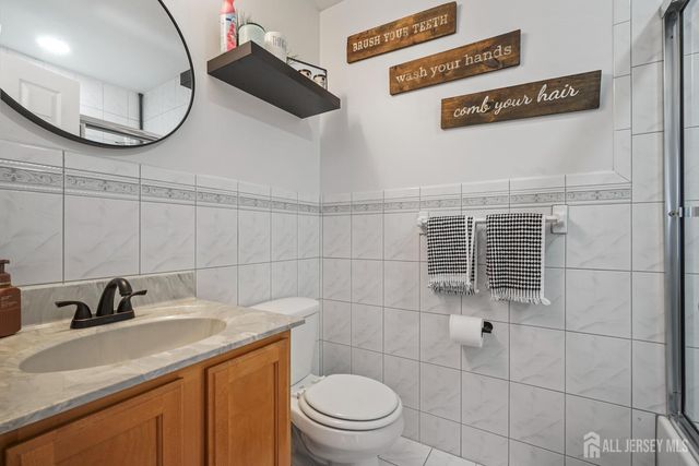 113 Adamecs Way, South Amboy, NJ 08879