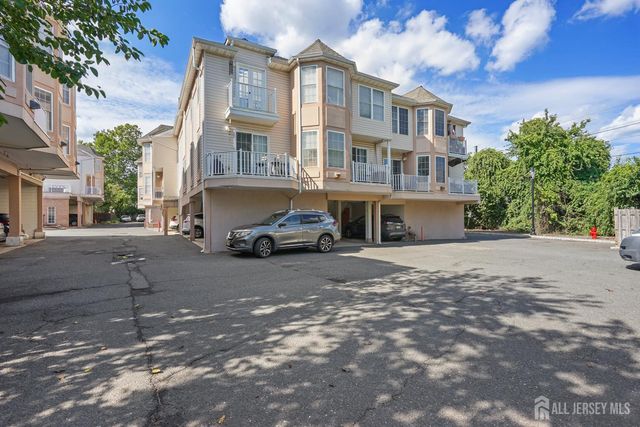 113 Adamecs Way, South Amboy, NJ 08879