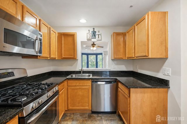 113 Adamecs Way, South Amboy, NJ 08879