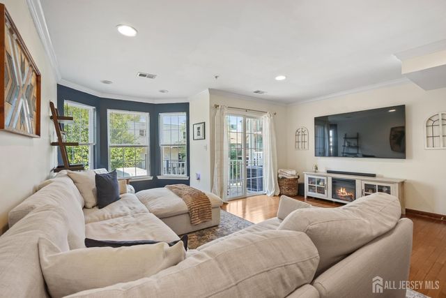 113 Adamecs Way, South Amboy, NJ 08879