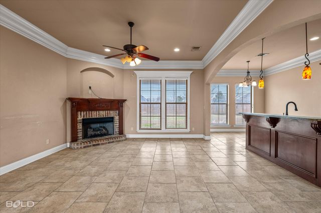 519 Brompton Lane, Bossier City, LA 71111