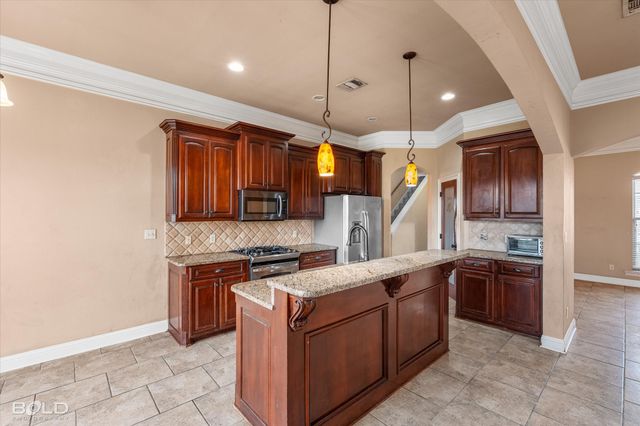 519 Brompton Lane, Bossier City, LA 71111