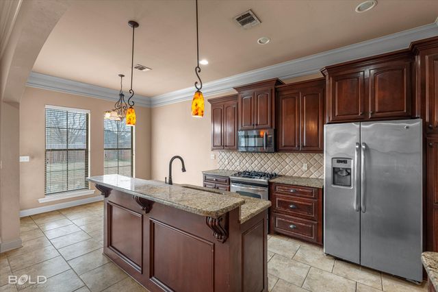 519 Brompton Lane, Bossier City, LA 71111