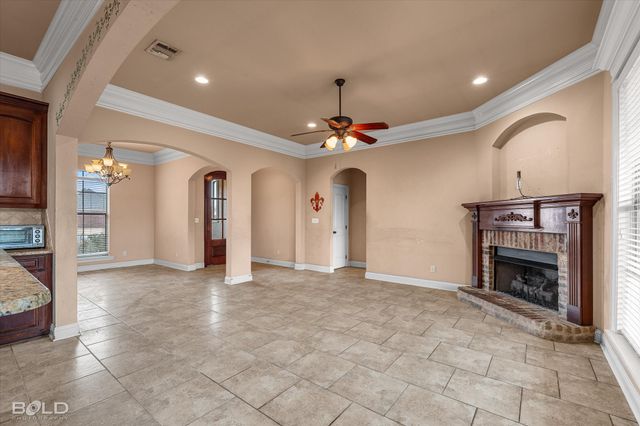 519 Brompton Lane, Bossier City, LA 71111