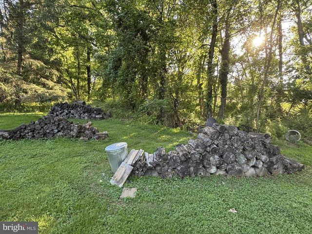 9032 JAMES MADISON HWY, The Plains, VA 20198