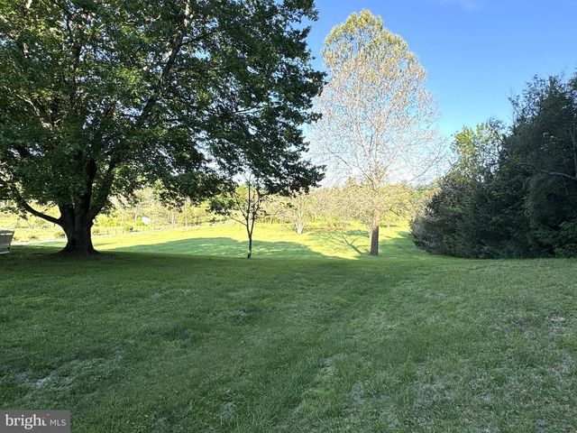 9032 JAMES MADISON HWY, The Plains, VA 20198