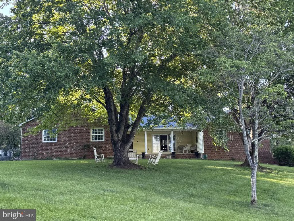 9032 JAMES MADISON HWY, The Plains, VA 20198