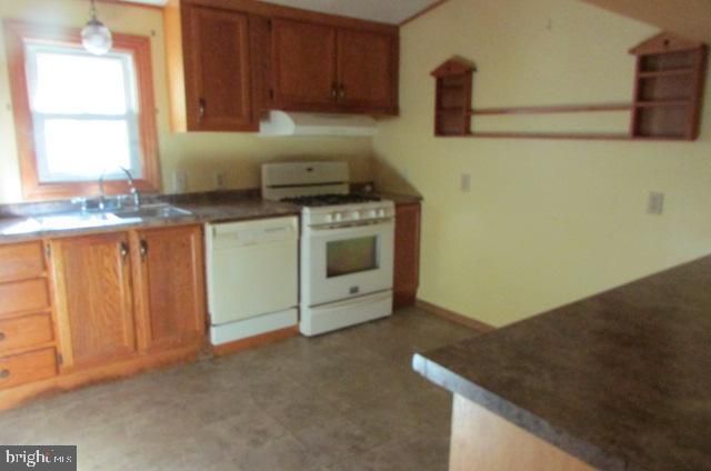 104 BUTCHERSHOP RD, Duncannon, PA 17020