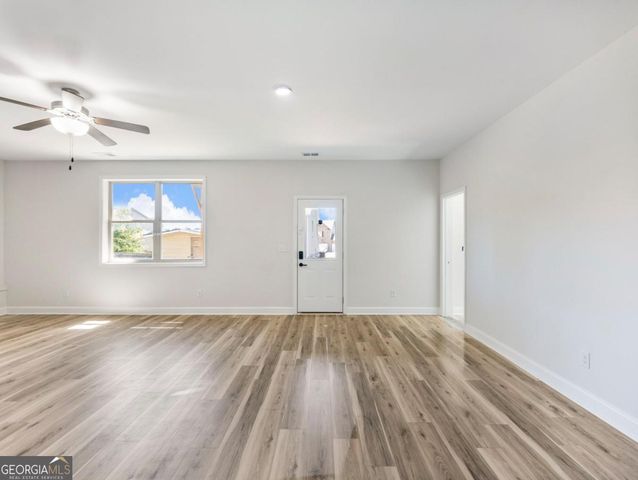 471 Hinton Farm Way, Dacula, GA 30019