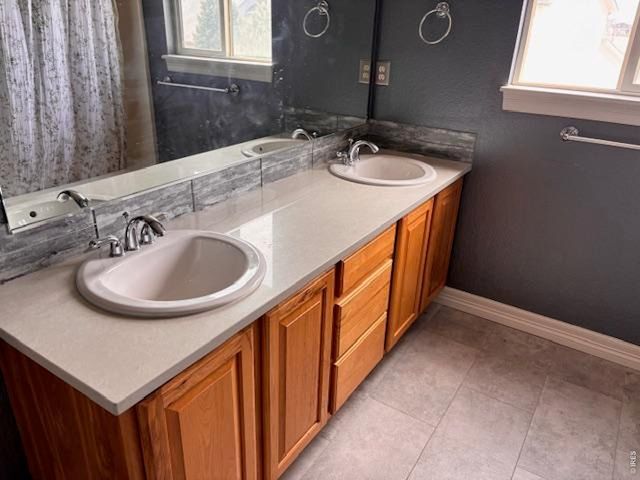 312 Mountain View Ave, Fort Lupton, CO 80621