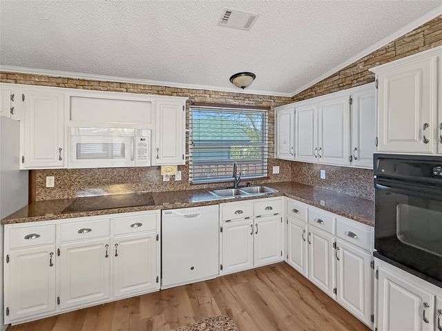 6505 Christa Court, Granbury, TX 76049