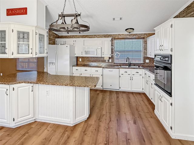 6505 Christa Court, Granbury, TX 76049