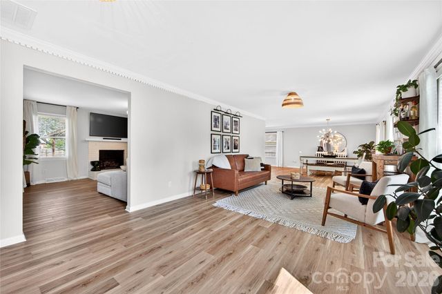 10932 Blue Heron Drive, Charlotte, NC 28226