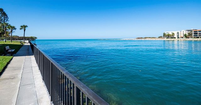 7100 SUNSET WAY 810, St Pete Beach, FL 33706