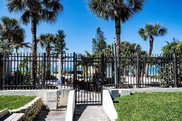 7100 SUNSET WAY 810, St Pete Beach, FL 33706