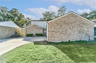 12035 Champion Forest Drive, Houston, TX 77066