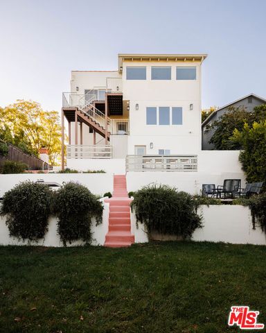 1876 Lemoyne Street, Los Angeles, CA 90026