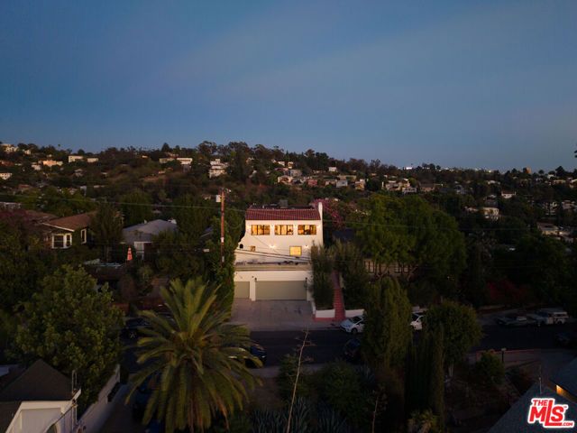 1876 Lemoyne Street, Los Angeles, CA 90026