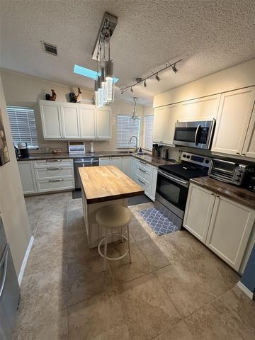 329 DREAMA DRIVE, Davenport, FL 33897