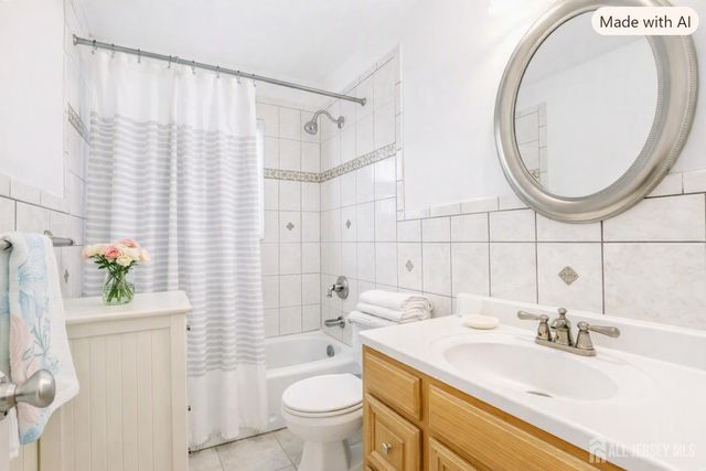 57 Judson St Street 2A, Edison, NJ 08837