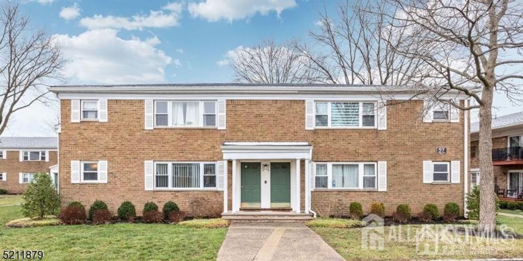57 Judson St Street 2A, Edison, NJ 08837