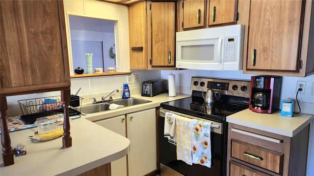 3275 26TH AVENUE E 119, Bradenton, FL 34208