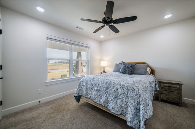 611 Morgan Street, Centerton, AR 72719