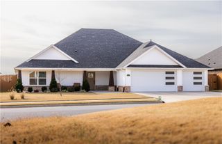 611 Morgan Street, Centerton, AR 72719