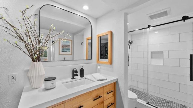 532 Via De La Valle, Solana Beach, CA 92075