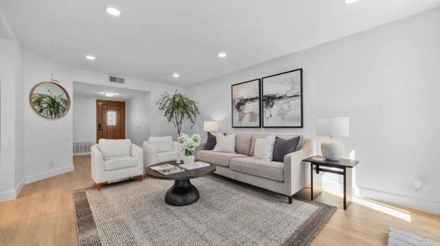 532 Via De La Valle, Solana Beach, CA 92075