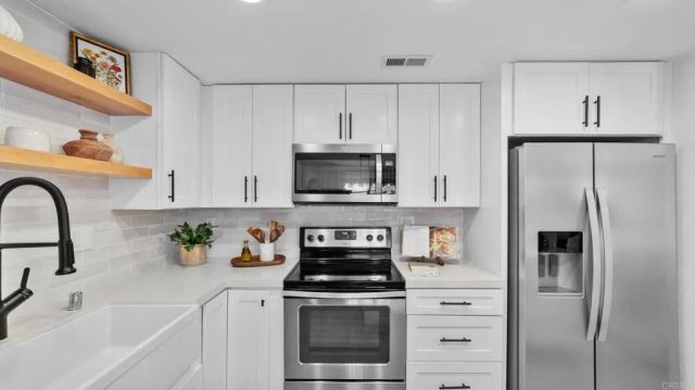 532 Via De La Valle, Solana Beach, CA 92075