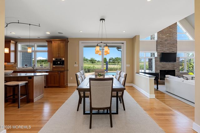 7 Harbor Drive, Rumson, NJ 07760