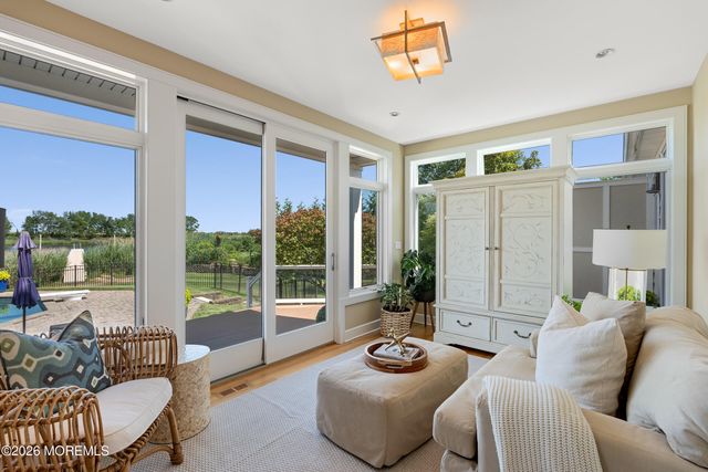 7 Harbor Drive, Rumson, NJ 07760