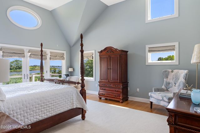 7 Harbor Drive, Rumson, NJ 07760