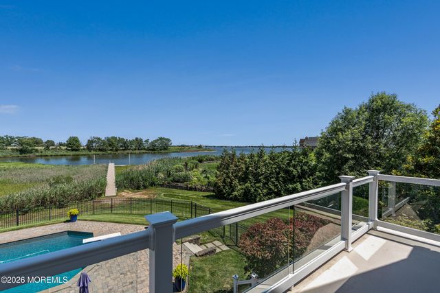 7 Harbor Drive, Rumson, NJ 07760