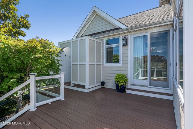 7 Harbor Drive, Rumson, NJ 07760