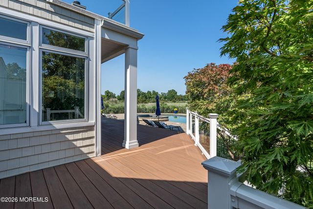 7 Harbor Drive, Rumson, NJ 07760