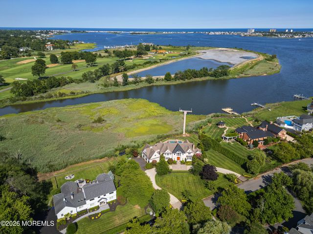 7 Harbor Drive, Rumson, NJ 07760