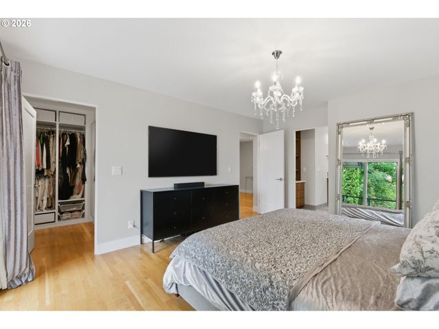 1234 Sw 57TH Ave, Portland, OR 97221