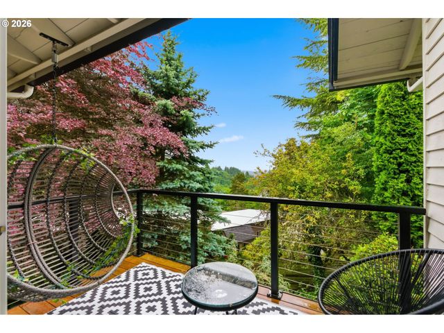 1234 Sw 57TH Ave, Portland, OR 97221